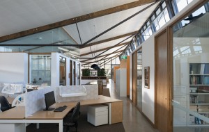 Richardson utilizes natural light to help reduce the use of artificial lighting. Photo from the Architecture and Design Australia website.