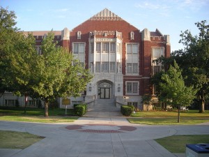 University_of_Oklahoma_September_2014_10_(Adams_Hall)