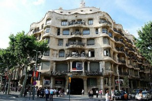 casa-mila-06